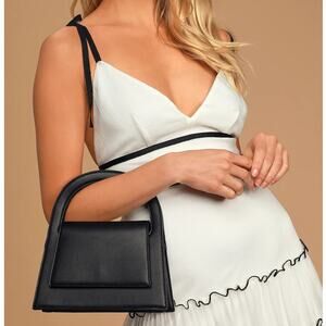 NEW Lulus Black Mini Handbag with Gold Chain